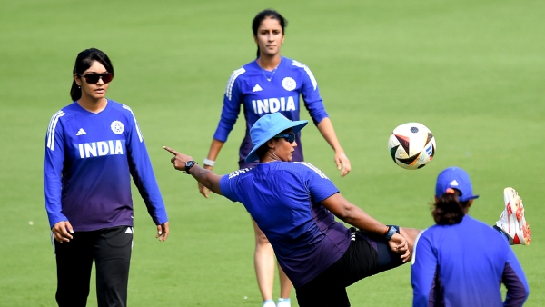 India vs South Africa Women s World Cup Final Rain Threatens Pitch Report Live Stream amp amp XIs