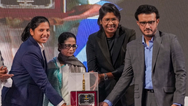 Mamata Banerjee announces new stadium in Siliguri to be named after World Cup star Richa Ghosh