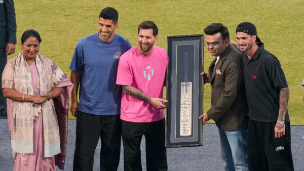 Messi Promises India Return Gets T20 World Cup Invite amp amp Jay Shah s Jersey Gift Messi Promises India Return Gets T20 World Cup Invite amp amp Jay Shah s Jersey Gift