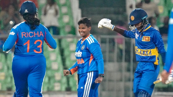 India Women Take 3-0 Series Lead Against Sri Lanka with Clinical Win India Women Take 3-0 Series Lead Against Sri Lanka with Clinical Win