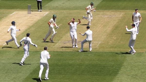 England Beat Australia by 4 Wickets in 4th Test Brydon Carse Shines as England Trail 3-1
