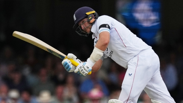 Joe Root Smashes 17th 150 Score in 5th Ashes Test Inches Closer to Don Bradman s Record