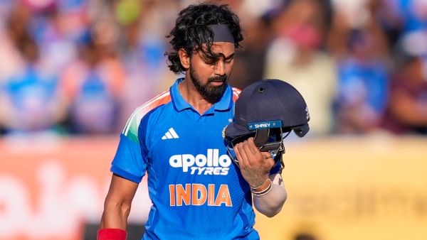 KL Rahul Hits Century vs NZ Sunil Gavaskar Hails Him as Modern-Day Crisis Man for Team India