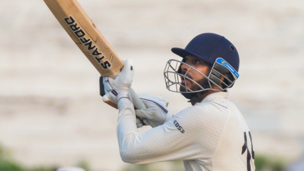 MP Defeats Karnataka by 7 Wickets in Vijay Hazare Trophy Venkatesh Iyer amp amp Shivang Kumar Shine