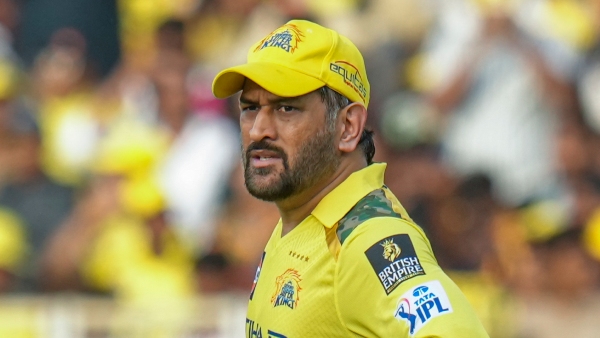 MS Dhoni Retirement Buzz CSK Star Responds with Humor at ROAR 26 Event Huge viral on social media