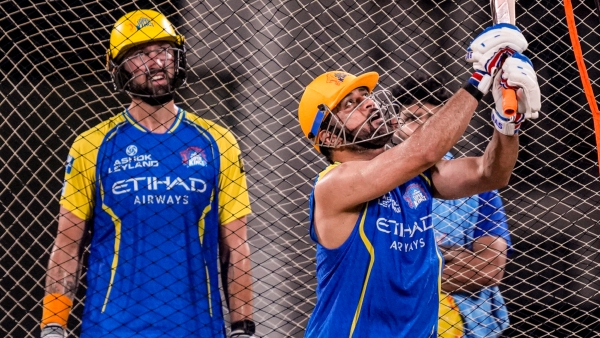 Dhoni
