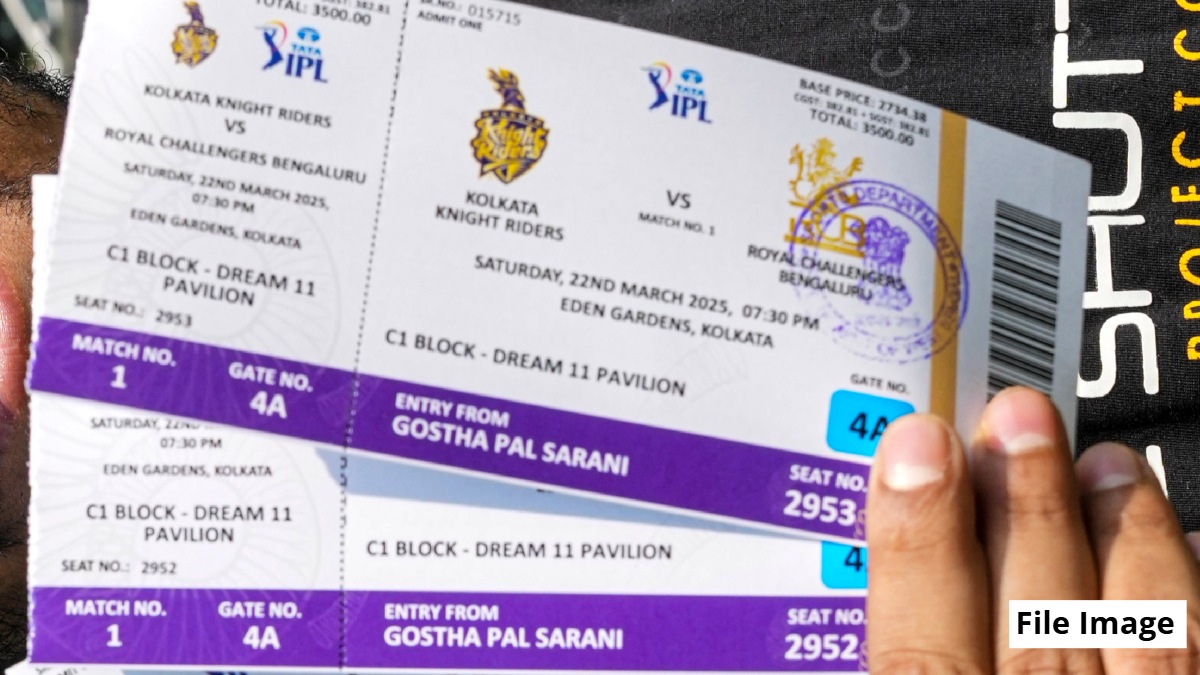 ಕಾಳಸಂತೆಯಲ್ಲಿ IPL ಟಿಕೆಟ್‌ ಮಾರಾಟ: ಕ್ಯಾಂಟಿನ್‌ ಸಿಬ್ಬಂದಿ ಬಂಧನ
