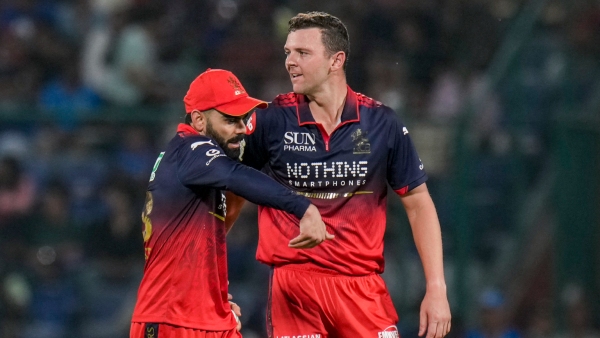 RCB vs DC
