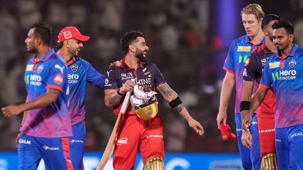 RCB vs DC