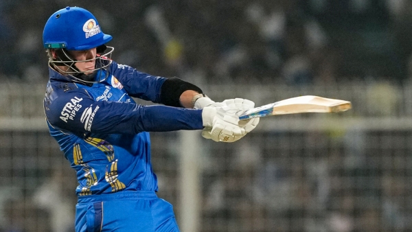 KKR vs MI