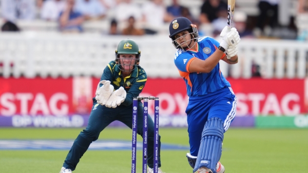 Australia Beat Team India
