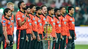 IPL 2026: ഹൈദരാബാദില്‍ എസ്ആര്‍എച്ചിന് ടോസ്, ബാറ്റിങ് തിരഞ്ഞെടുത്തു