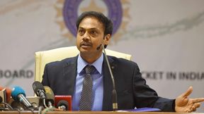 ശ്രീലങ്കയില് ഇന്ത്യയുടെ യുവതാരനിര പരമ്പര നേടിയാലും അത്ഭുതപ്പെടാനില്ല- എംഎസ്കെ പ്രസാദ് ശ്രീലങ്കയില് ഇന്ത്യയുടെ യുവതാരനിര പരമ്പര നേടിയാലും അത്ഭുതപ്പെടാനില്ല- എംഎസ്കെ പ്രസാദ്