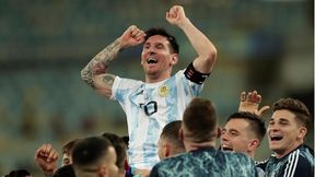 Copa America 2021: കിരീടത്തില് മുത്തമിട്ട് അര്ജന്റീന, കളം നിറഞ്ഞ് മെസ്സി, എല്ലാ റെക്കോഡുകളുമറിയാം Copa America 2021: കിരീടത്തില് മുത്തമിട്ട് അര്ജന്റീന, കളം നിറഞ്ഞ് മെസ്സി, എല്ലാ റെക്കോഡുകളുമറിയാം