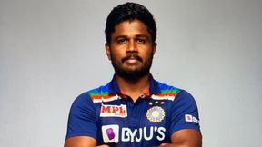 INDvSL: ഇന്ത്യന് നിരയില് മാറ്റങ്ങളുറപ്പ്, മൂന്ന് താരങ്ങള്ക്ക് അരങ്ങേറ്റത്തിന് അവസരം INDvSL: ഇന്ത്യന് നിരയില് മാറ്റങ്ങളുറപ്പ്, മൂന്ന് താരങ്ങള്ക്ക് അരങ്ങേറ്റത്തിന് അവസരം