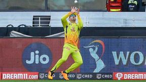 IPL 2021: രക്തം പൊടിയുന്ന കാല്മുട്ടുമായി ഫീല്ഡിങ്!- ഡുപ്ലെസി സിഎസ്കെയുടെ അഭിമാനമെന്ന് ഫാന്സ് IPL 2021: രക്തം പൊടിയുന്ന കാല്മുട്ടുമായി ഫീല്ഡിങ്!- ഡുപ്ലെസി സിഎസ്കെയുടെ അഭിമാനമെന്ന് ഫാന്സ്