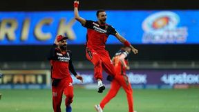 IPL 2021: അന്നു അഞ്ച്, ഇന്നു ഹാട്രിക്കടക്കം നാല്! മുംബൈയെ തീര്ത്ത് വീണ്ടും ഹര്ഷല് കൊടുങ്കാറ്റ് IPL 2021: അന്നു അഞ്ച്, ഇന്നു ഹാട്രിക്കടക്കം നാല്! മുംബൈയെ തീര്ത്ത് വീണ്ടും ഹര്ഷല് കൊടുങ്കാറ്റ്