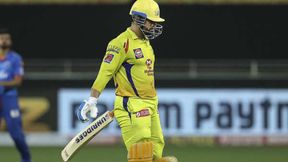 IPL 2021: ധോണി ബാറ്റിങ് പോലും മറന്നു! പുജാരയ്ക്കു പോലും മറികടക്കാനാവില്ല- ട്രോള് IPL 2021: ധോണി ബാറ്റിങ് പോലും മറന്നു! പുജാരയ്ക്കു പോലും മറികടക്കാനാവില്ല- ട്രോള്