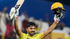 IPL 2021: ഓറഞ്ച് ക്യാപിന് പിന്നാലെ എമേര്ജിങ് പ്ലെയറായി റുതുരാജ്! ക്യാച്ചിലെ കിങ് ബിഷ്നോയ് IPL 2021: ഓറഞ്ച് ക്യാപിന് പിന്നാലെ എമേര്ജിങ് പ്ലെയറായി റുതുരാജ്! ക്യാച്ചിലെ കിങ് ബിഷ്നോയ്