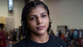 ഞാന് മരിച്ചിട്ടില്ല!- വെടിയേറ്റ് കൊല്ലപ്പെട്ടുവെന്ന റിപ്പോര്ട്ടുകള് തള്ളി ഗുസ്തി താരം നിഷ ദഹിയ ഞാന് മരിച്ചിട്ടില്ല!- വെടിയേറ്റ് കൊല്ലപ്പെട്ടുവെന്ന റിപ്പോര്ട്ടുകള് തള്ളി ഗുസ്തി താരം നിഷ ദഹിയ