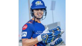 IPL 2022: ഇഷാനെ എന്തു വിലകൊടുത്തും ഹൈദരാബാദ് വാങ്ങണം! അറിയാം കാരണങ്ങള് IPL 2022: ഇഷാനെ എന്തു വിലകൊടുത്തും ഹൈദരാബാദ് വാങ്ങണം! അറിയാം കാരണങ്ങള്