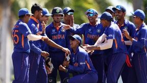 U19 World Cup: ഇംഗ്ലണ്ടിനെ എറിഞ്ഞൊതുക്കി ഇന്ത്യ, 189ന് പുറത്ത്, രാജ് ബാവക്ക് അഞ്ച് വിക്കറ്റ് U19 World Cup: ഇംഗ്ലണ്ടിനെ എറിഞ്ഞൊതുക്കി ഇന്ത്യ, 189ന് പുറത്ത്, രാജ് ബാവക്ക് അഞ്ച് വിക്കറ്റ്