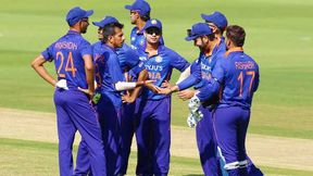 IND vs WI: സ്പിന് കെണിയും, പിന്നെ ഹിറ്റ്മാന് ഷോയും- വിന്ഡീസ് തരിപ്പണം IND vs WI: സ്പിന് കെണിയും, പിന്നെ ഹിറ്റ്മാന് ഷോയും- വിന്ഡീസ് തരിപ്പണം