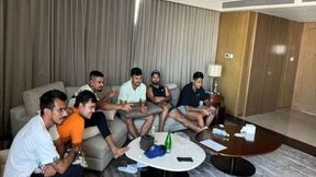 ലേലം പൊടിപൊടിക്കുന്നു, ഒന്നിച്ചിരുന്ന് കണ്ട് ഇന്ത്യന് താരങ്ങള്, ചിത്രം പങ്കുവെച്ച് രോഹിത് ലേലം പൊടിപൊടിക്കുന്നു, ഒന്നിച്ചിരുന്ന് കണ്ട് ഇന്ത്യന് താരങ്ങള്, ചിത്രം പങ്കുവെച്ച് രോഹിത്