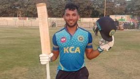IPL 2022: ആദ്യ റൗണ്ടില് ആരും വാങ്ങിയില്ല, രണ്ടാം റൗണ്ടില് വിഷ്ണുവിന് ഹൈദരാബാദിന്റെ വിളിയെത്തി! IPL 2022: ആദ്യ റൗണ്ടില് ആരും വാങ്ങിയില്ല, രണ്ടാം റൗണ്ടില് വിഷ്ണുവിന് ഹൈദരാബാദിന്റെ വിളിയെത്തി!