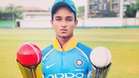 IPL 2022: അരങ്ങേറ്റത്തില് വരവറിയിച്ച് ബദോനി- ആരാണ് ഈ യുവതാരം? കൂടുതലറിയാം IPL 2022: അരങ്ങേറ്റത്തില് വരവറിയിച്ച് ബദോനി- ആരാണ് ഈ യുവതാരം? കൂടുതലറിയാം