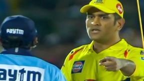 'കൂളായില്ല, ദേഷ്യത്തോടെ ഗ്രൗണ്ടിലേക്ക് പാഞ്ഞു', ധോണി കൈയടി നേടിയ അഞ്ച് സംഭവങ്ങള് 'കൂളായില്ല, ദേഷ്യത്തോടെ ഗ്രൗണ്ടിലേക്ക് പാഞ്ഞു', ധോണി കൈയടി നേടിയ അഞ്ച് സംഭവങ്ങള്