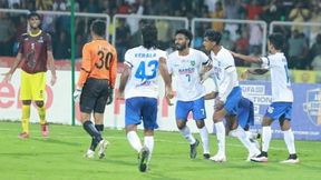   സന്തോഷ് ട്രോഫി: ഏഴഴകോടെ കേരളം, കര്‍ണാടകയെ തകര്‍ത്ത് ഫൈനലില്‍, ഹീറോയായി ജെസിന്‍