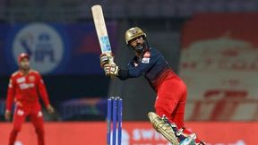 IPL 2022: ഇത്തവണ ഞെട്ടിച്ച മൂന്ന് ഇന്ത്യന് പേസര്മാര് ആരൊക്കെ? തിരഞ്ഞെടുത്ത് ഡികെ IPL 2022: ഇത്തവണ ഞെട്ടിച്ച മൂന്ന് ഇന്ത്യന് പേസര്മാര് ആരൊക്കെ? തിരഞ്ഞെടുത്ത് ഡികെ