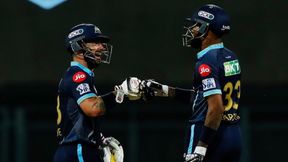IPL 2022: തേര്ഡ് അംപയര്ക്ക് പിഴച്ചു, ഹെല്മറ്റും ബാറ്റും വലിച്ചെറിഞ്ഞ് വേഡ്, വീഡിയോ വൈറല് IPL 2022: തേര്ഡ് അംപയര്ക്ക് പിഴച്ചു, ഹെല്മറ്റും ബാറ്റും വലിച്ചെറിഞ്ഞ് വേഡ്, വീഡിയോ വൈറല്