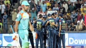 IPL 2022: 'ഇതിലും നന്നായി ഗംഭീര് ബാറ്റ് ചെയ്യും', ഗുജറാത്തിനോട് തോറ്റ ലഖ്നൗവിന് ട്രോള് IPL 2022: 'ഇതിലും നന്നായി ഗംഭീര് ബാറ്റ് ചെയ്യും', ഗുജറാത്തിനോട് തോറ്റ ലഖ്നൗവിന് ട്രോള്
