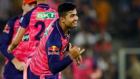 IPL 2022: അനാവശ്യ പ്രശംസ, പരാഗ് വലിയ സംഭവമൊന്നുമല്ല, രൂക്ഷ വിമര്ശനവുമായി മുന് താരം IPL 2022: അനാവശ്യ പ്രശംസ, പരാഗ് വലിയ സംഭവമൊന്നുമല്ല, രൂക്ഷ വിമര്ശനവുമായി മുന് താരം