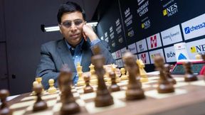 Norway chess: ക്ലാസിക്ക് പോരില് കാള്സന് കീഴടങ്ങി, ആനന്ദിന് ജയം Norway chess: ക്ലാസിക്ക് പോരില് കാള്സന് കീഴടങ്ങി, ആനന്ദിന് ജയം