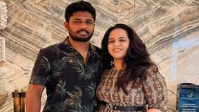   IND vs WI Odi: സഞ്ജു പ്ലേയിങ് 11 ഉണ്ടാവുമോ?, ലാസ്റ്റ് ചാന്‍സ്!, യാത്രയാക്കി ചാരു, ചിത്രം വൈറല്‍