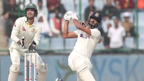   IND vs AUS: എങ്ങനെ ബാറ്റിങ് മെച്ചപ്പെടുത്തി? സഹായിച്ചത് മുന്‍ ഓസീസ് താരം- അക്ഷര്‍ പറയുന്നു