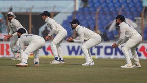IND vs AUS: ബംഗ്ലാദേശിനോടു രക്ഷപ്പെട്ടത് മറന്നോ? വിജയികളെ പ്രവചിച്ച മുന് താരം 'പെട്ടു' IND vs AUS: ബംഗ്ലാദേശിനോടു രക്ഷപ്പെട്ടത് മറന്നോ? വിജയികളെ പ്രവചിച്ച മുന് താരം 'പെട്ടു'