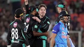   IND vs NZ: 3 പന്തില്‍ 1, വീണ്ടും ഫ്‌ളോപ്പായി ഇഷാന്‍-സഞ്ജു വരണം!ആരാധക പ്രതികരണം