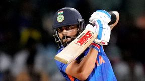   IND vs AUS: വമ്പന്‍ റെക്കോഡുമായി കോലി, ലാറയെ മറികടന്നു! മുന്നില്‍ രണ്ട് പേര്‍ മാത്രം