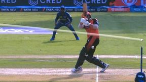 IPL 2023: കണ്ണു പൊട്ടനോ? തേര്‍ഡ് അംപയറെ പുറത്താക്കണം! നോ ബോള്‍ വിവാദം കത്തുന്നു