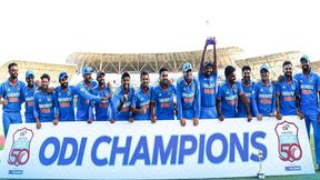   IND vs WI: ട്രോഫി നീട്ടി ഹാര്‍ദിക്, എനിക്ക് വേണ്ടെന്ന് സഞ്ജു! കാരണം കേട്ട് കൈയടിച്ച് ഫാന്‍സ്
