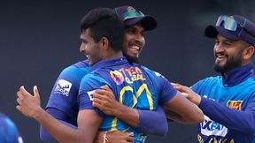 Asia Cup 2023: ധോണിയുടെ ചെക്കന്, ബംഗ്ലാദേശിനെ എറിഞ്ഞൊതുക്കി പതിരാന! വാഴ്ത്തി ആരാധകര് Asia Cup 2023: ധോണിയുടെ ചെക്കന്, ബംഗ്ലാദേശിനെ എറിഞ്ഞൊതുക്കി പതിരാന! വാഴ്ത്തി ആരാധകര്