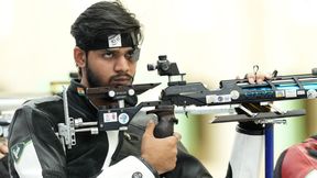 Asian Games 2023: ഷൂട്ടിങ്ങില് പൊന്നണിഞ്ഞ് ഇന്ത്യ, ലോക റെക്കോഡ്! തുഴച്ചിലില് വെങ്കലം Asian Games 2023: ഷൂട്ടിങ്ങില് പൊന്നണിഞ്ഞ് ഇന്ത്യ, ലോക റെക്കോഡ്! തുഴച്ചിലില് വെങ്കലം