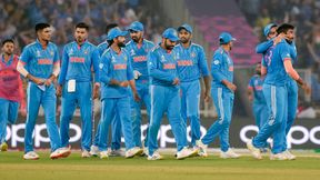 IND vs SA: ഇന്ത്യക്കു 32 അംഗ ടീം, എല്ലാ ഫോര്മാറ്റും കളിക്കുക വെറും 3 പേര്! 2 സര്പ്രൈസ് താരങ്ങള് IND vs SA: ഇന്ത്യക്കു 32 അംഗ ടീം, എല്ലാ ഫോര്മാറ്റും കളിക്കുക വെറും 3 പേര്! 2 സര്പ്രൈസ് താരങ്ങള്