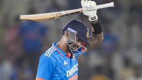 IND vs SA: സൂര്യ കൊടുങ്കാറ്റ്! പിന്നെ സ്പിന് കെണി; സൗത്താഫ്രിക്ക തീര്ന്നു, പരമ്പര സമനിലയില് IND vs SA: സൂര്യ കൊടുങ്കാറ്റ്! പിന്നെ സ്പിന് കെണി; സൗത്താഫ്രിക്ക തീര്ന്നു, പരമ്പര സമനിലയില്