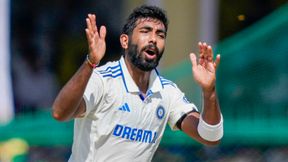 IND vs AUS: 7ല് 4ഉം വഴങ്ങി, 19 കാരന് മുതല് സ്റ്റാര്ക്ക് വരെ സിക്സര്!! ബുംറ ഇത്ര മോശമോ? IND vs AUS: 7ല് 4ഉം വഴങ്ങി, 19 കാരന് മുതല് സ്റ്റാര്ക്ക് വരെ സിക്സര്!! ബുംറ ഇത്ര മോശമോ?