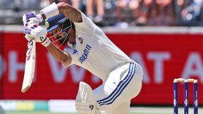 IND vs AUS: ഓസീസ് ആധിപത്യം, പിന്നാലെ മഴ; ഇന്ത്യക്കു ആശ്വാസം IND vs AUS: ഓസീസ് ആധിപത്യം, പിന്നാലെ മഴ; ഇന്ത്യക്കു ആശ്വാസം